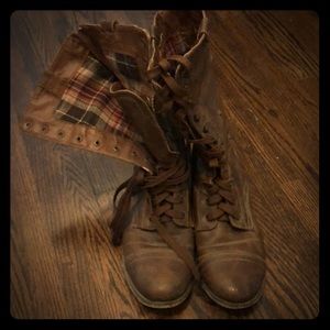 Brown leather style lace up combat boots